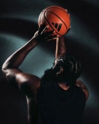 开云移动端-阿迪达斯官方：恭喜哈登上升至历史得分榜第九位