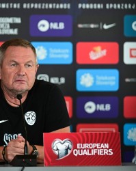 斯洛文尼亚主帅：瑞典前场阵容很豪华，但转会费真能反映实力吗？